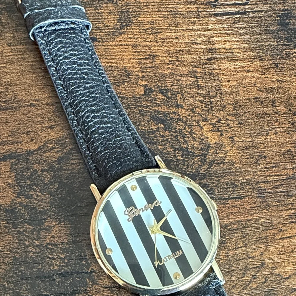 Francesca's Collections Black and Gold Striped Smartwatch